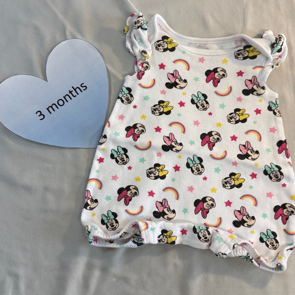 Disney - Minnie Mouse - Sleeveless short romper. Size 3 months